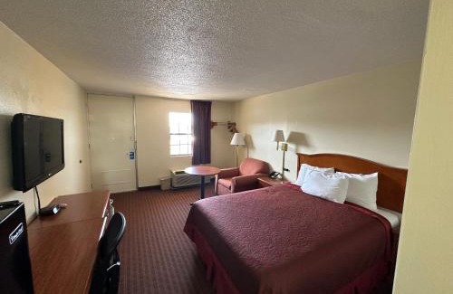 Searcy Hotel | Sunrise Extended Stay