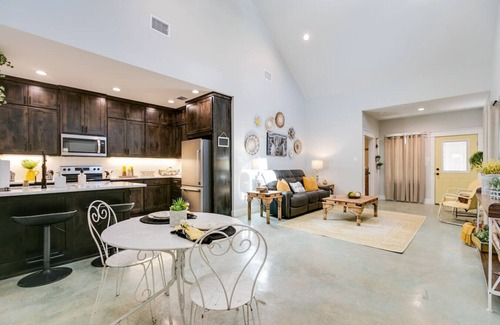 San Angelo House | Sunrise Farm W/2BR & 2 BA-NEW!