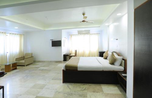 Khandala Hotel | Sunrise Hill Resort