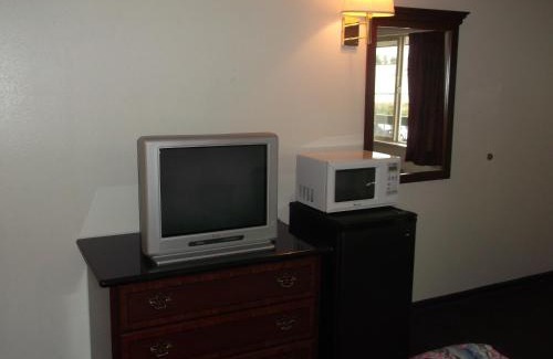 Everett Hotel | Sunrise Inn