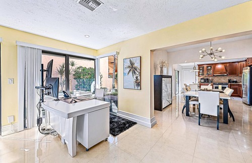Delray Beach House | Sunrise Lake House in Delray Beach