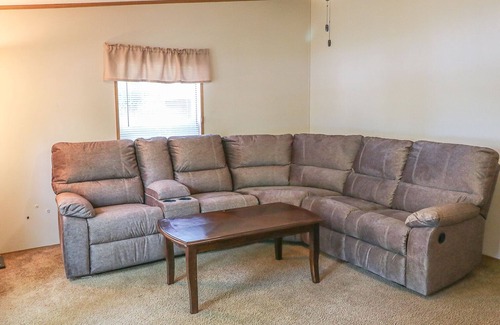 Sturgeon Lake House | Sunrise Lodge! Beautiful Vacation Home with Amazing Lake Views!
