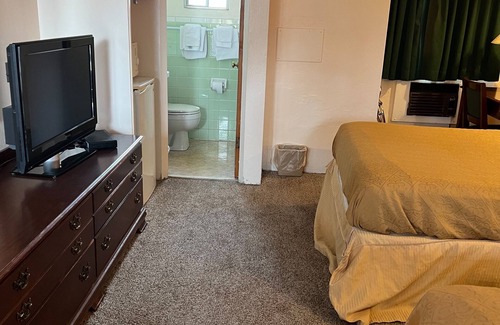 Owego Hotel | Sunrise Motel