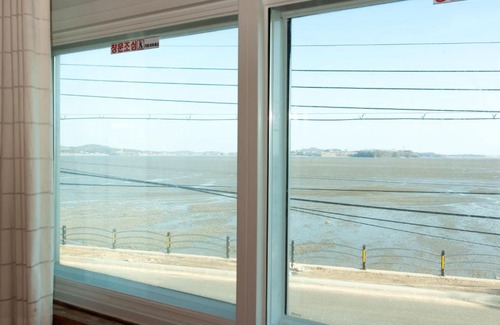 Hwaseong Hotel | Sunrise Pension