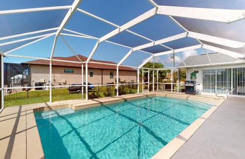 Edgewater House | Sunrise Place
