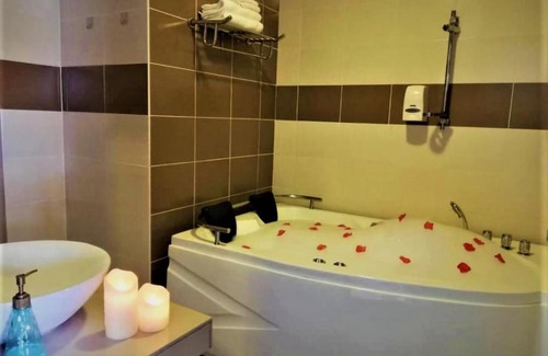 Malacca City Apartment | Sunrise Premium Waterpark Resort @Melaka