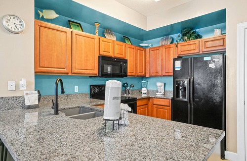 Panama City Beach Condo | Sunrise Resort 2003- Beachfront, Pools, Splash Area, Game Room, Free Activities