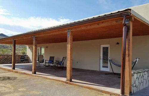 Alpine House | Sunrise Ridge: Modern. Spacious Inside & Outside.
