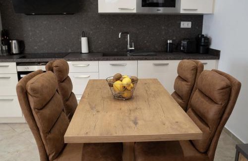 Igoumenitsa Apartment | Sunrise Room 1