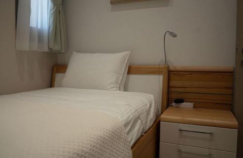 Igoumenitsa Apartment | Sunrise Room 1