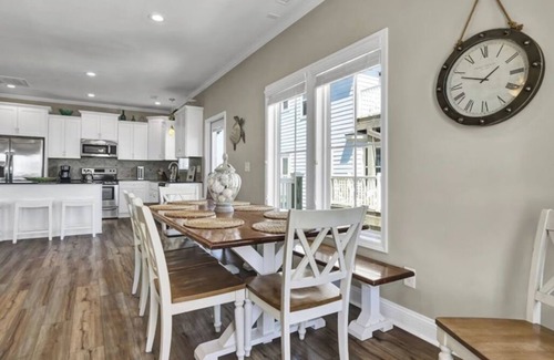 North Topsail Beach House | Sunrise Sands - Oceanfront, Pool, Hot tub, Elevator, Great Views!