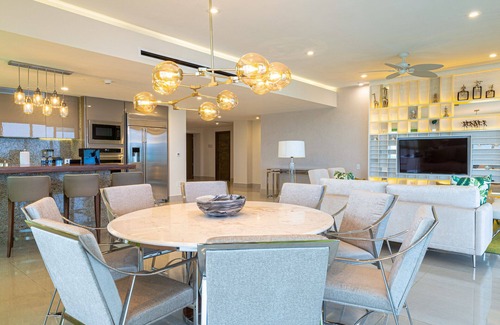 Punta Sam Condo | Sunrise Secrets: Discover Unforgettable Mornings in your 3BR PH in Cancun!