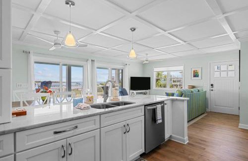 Marshallberg House | Sunrise Sound Cottage home