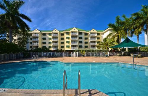 Key West Apartment | Sunrise Suites Paradise Escape #407