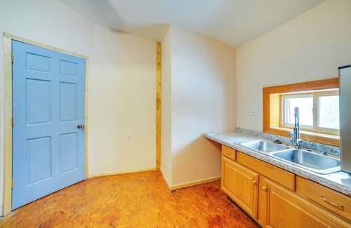 Elkhart Apartment | Sunrise & Sunset Views: Rural Elkhart Studio!