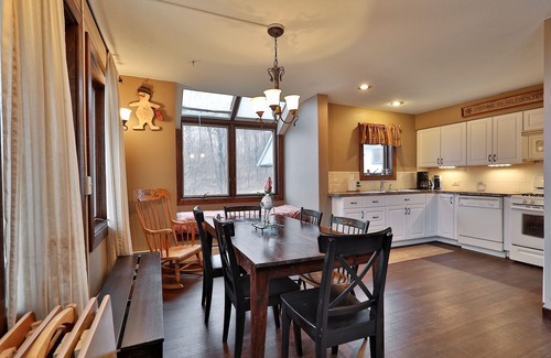 Central Vermont- Killington Condo | Sunrise Timberline: 3br, 2ba Ski In/ski Out Condo 3 Bedroom Condo