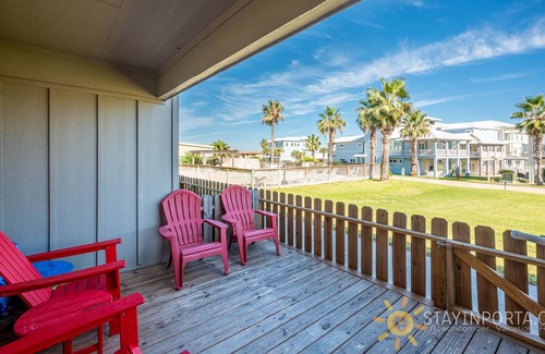 Port Aransas Condo | Sunrise Villa #107 in Port Aransas