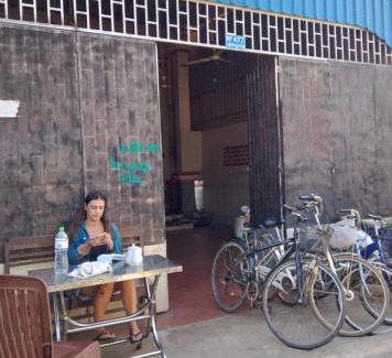 Kampong Cham Bed & Breakfast | SunRise Villa