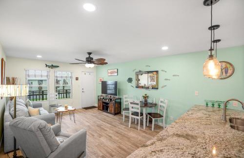Port Aransas House | Sunrise Villas 207 - BOARDWALK TO THE BEACH