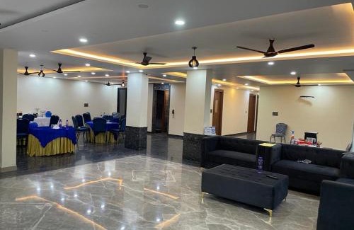 Greater Noida Hotel | Sunrise vista Near expo center
