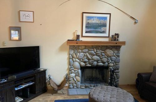Three Rivers House | Sunriver Escape