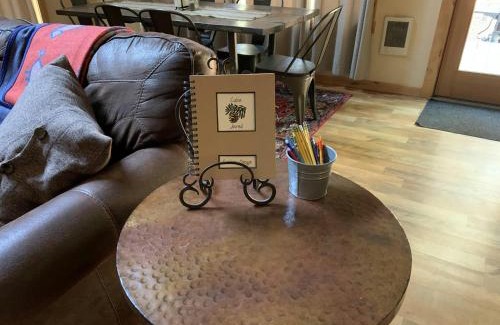 Three Rivers House | Sunriver Escape