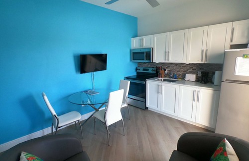 Long Bay Apartment | SunSeaSand - 1Bdrm Seaside Unit C - Long Bay Hills