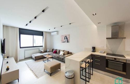 Les Berges du Lac Apartment | Sunset 204 Luxury 2bds with Gym
