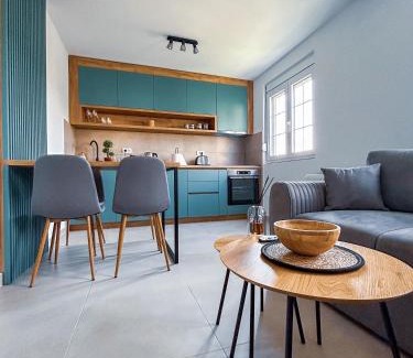 Radanovici Apartment | Sunset Apartment