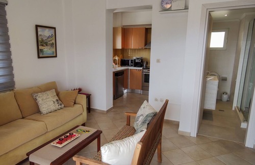 Plaka Apartment | Sunset Bay