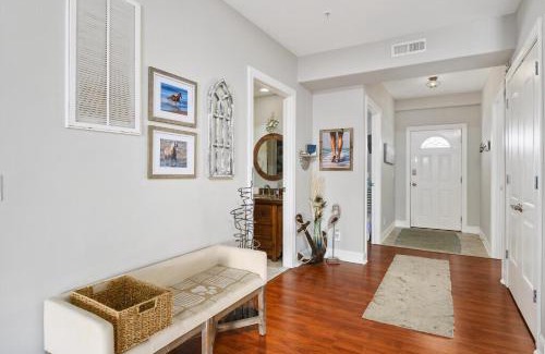 Chincoteague Apartment | Sunset Bay Villa 310 - Nauti Girl