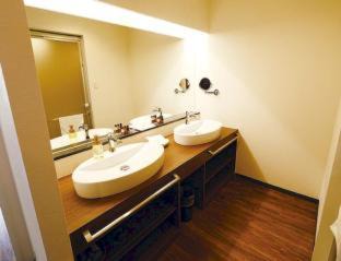 Mihama Hotel | Sunset Beach Hotel