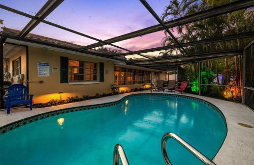 Bay Esplanade House | Sunset Beach House