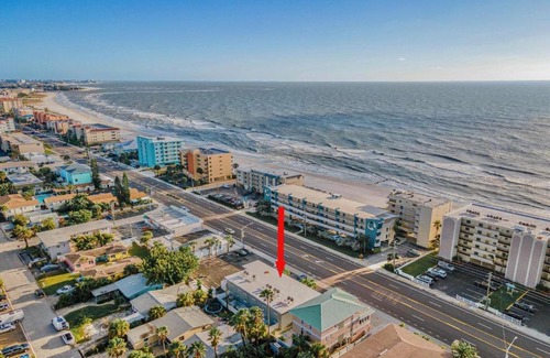 Madeira Beach Apartment | Sunset Beach Suites