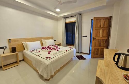 Dhangethi House | Sunset Beach View