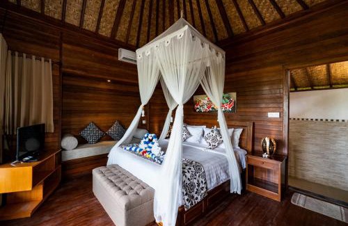 Mushroom Bay Resort | Sunset Cave Villas Lembongan