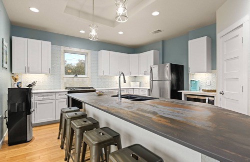 Council Creek South House | Sunset Cliff Retreat-Peaceful Lakefront on Lake Buchanan