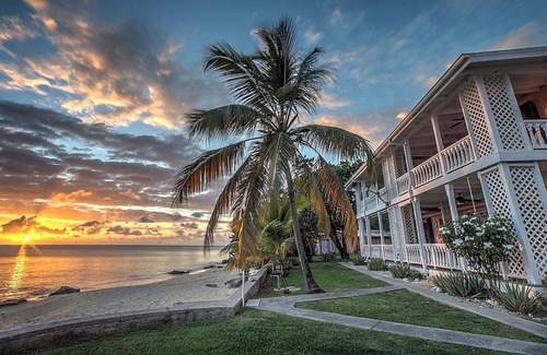 Estate William Condo | Sunset Condo 10 on the beach