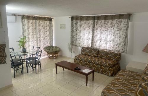 Ocho Rios Apartment | Sunset condos getaway In Ocho Rios