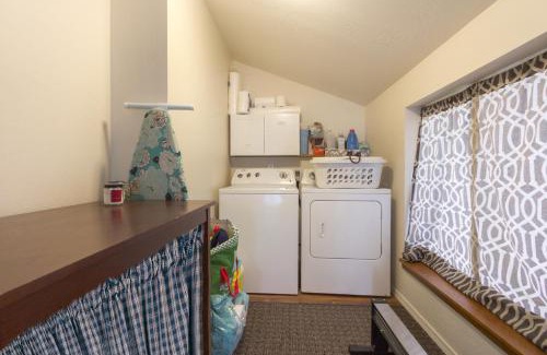 Harrison House | Sunset Cottage