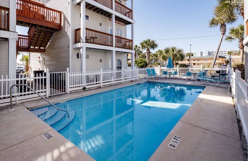 Fort Walton Beach Condo | Sunset Cottages 5C GORGEOUS, Beach Cottage! 2 Bedroom/ 2 Bath!!