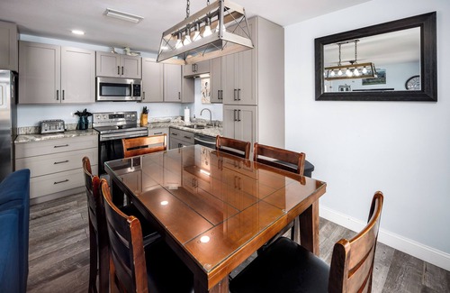 Fort Walton Beach Condo | Sunset Cottages 6C/🏖️Beach Service included, Small Complex/2bed/2bath/Bunks