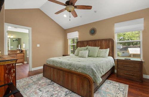Blanchard House | Sunset Cove 1 - Lakefront Retreat Waterfront with Spectacular Sunset Views