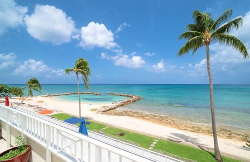 Seven Mile Beach Apartment | Sunset Cove # 303