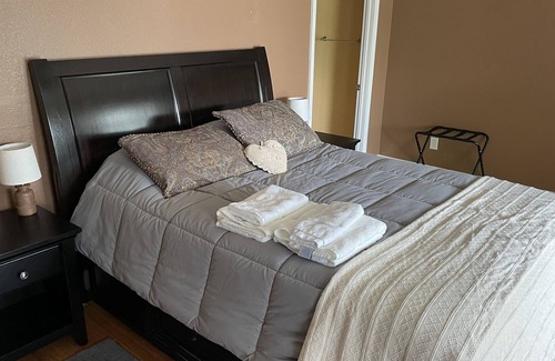 Hiawassee House | Sunset Cove a Lake and Mountain get away. Sleeps 8