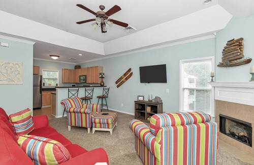 Dadeville Condo | Sunset Cove on Lake Martin!