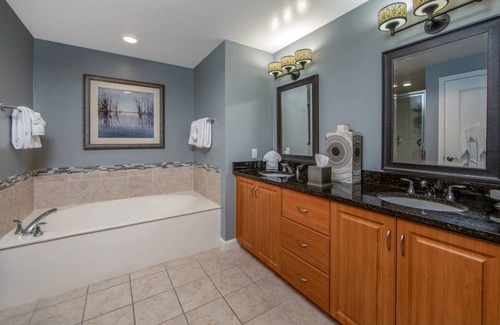 Marco Island Resort | 🌴 Sunset Cove Resort✨ Experience Paradise in a 3 Bedroom Villa Sleeps 8!