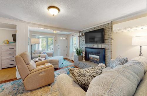 Wareham House | Sunset Cove Retreat