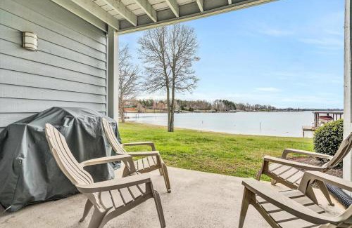 Huddleston House | Sunset Cove