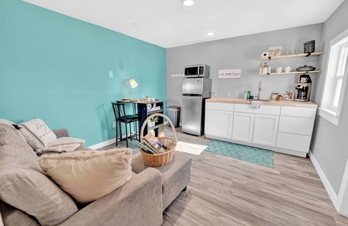 Fort Walton Beach Apartment | Sunset Dream Minutes from the Beach - Unit 8